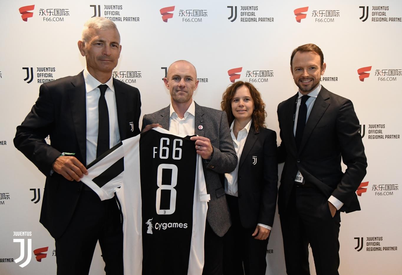 世界足球格局发生变化（全球足坛版图重塑）