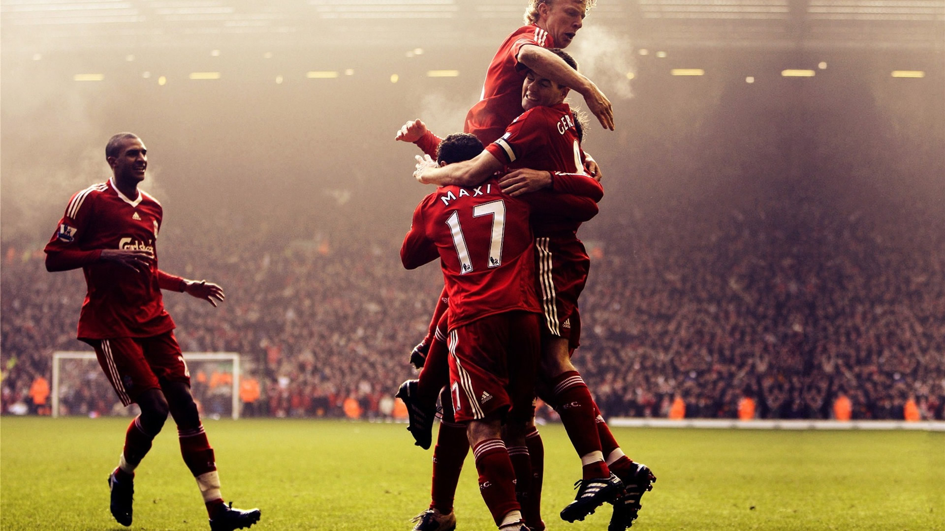 基耶利尼：我从不对球员发脾气；尤文最后一块拼图是体育总监